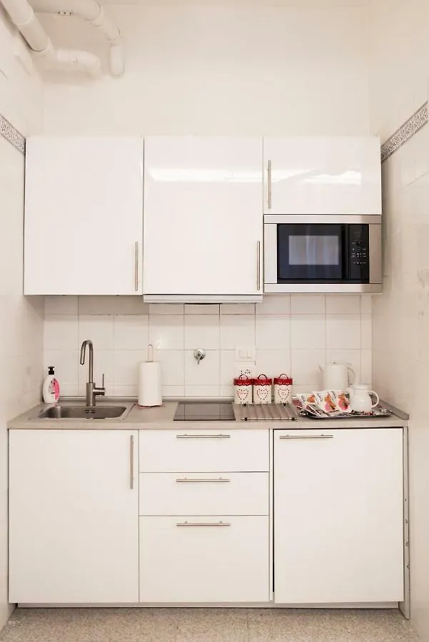 Tourist House Bologna - Fringe - Self Check-In Apartment