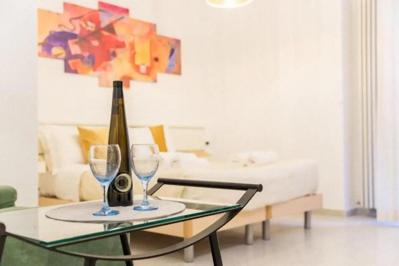Apartament Tourist House Bologna - Fringe - Self Check-In