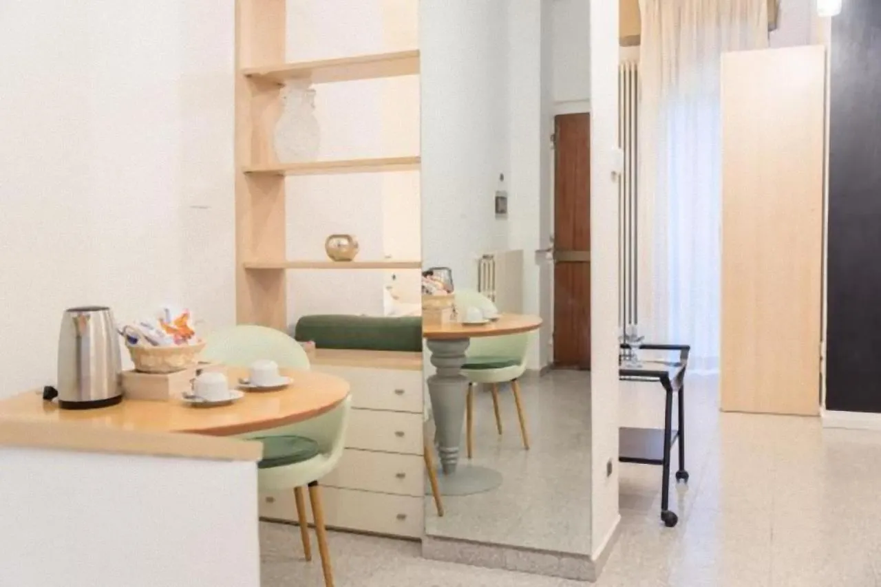 Ferienwohnung Tourist House Bologna - Fringe - Self Check-In Apartment