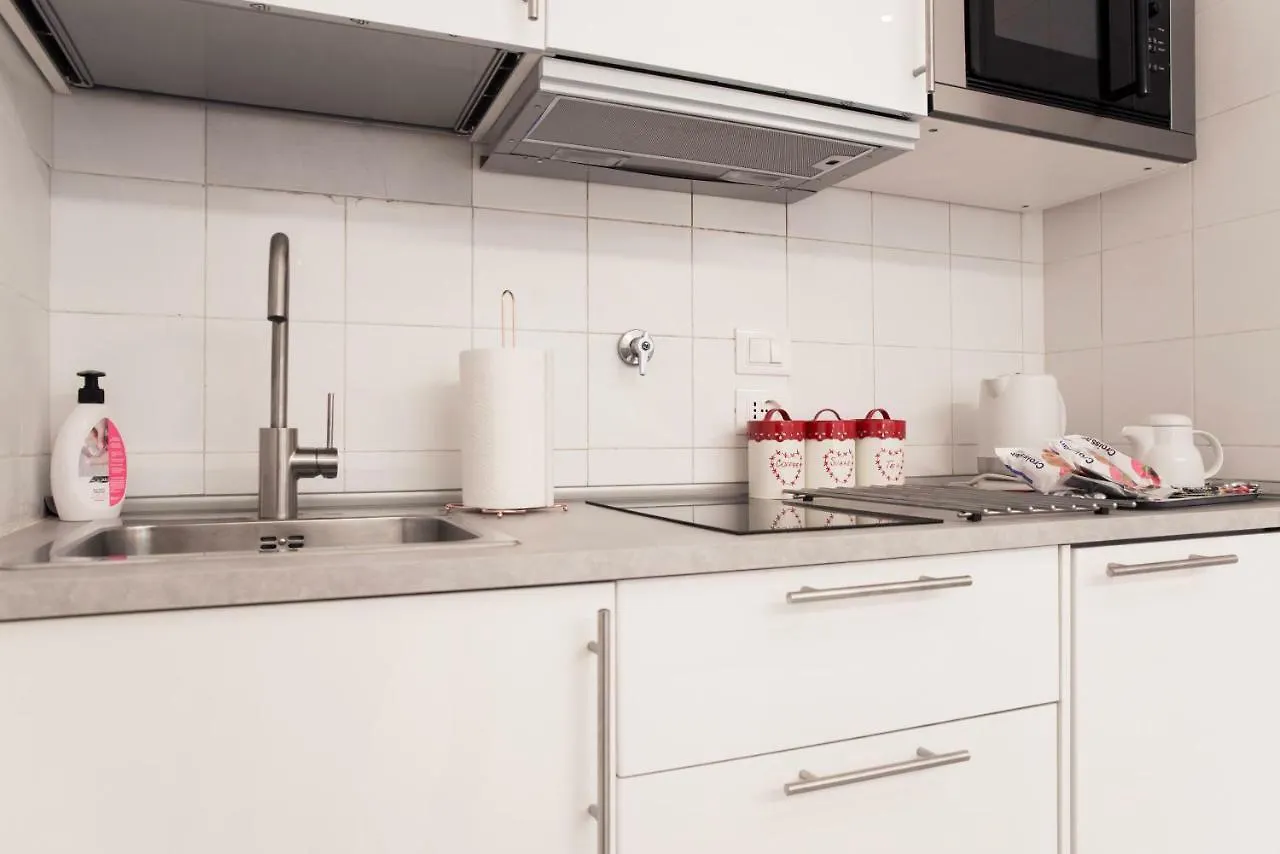 Ferienwohnung Tourist House Bologna - Fringe - Self Check-In Apartment